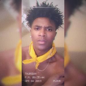 Meet your Posher, Devonte